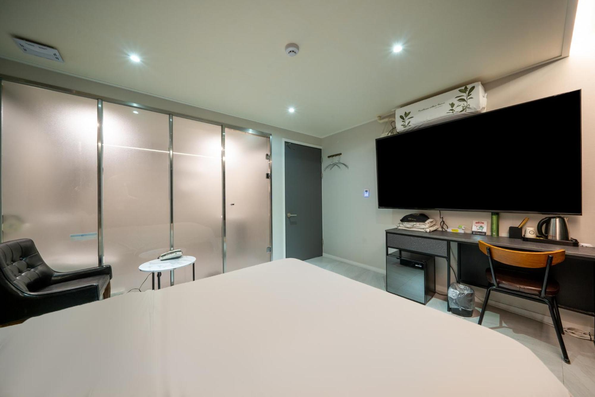 Premium Double Room