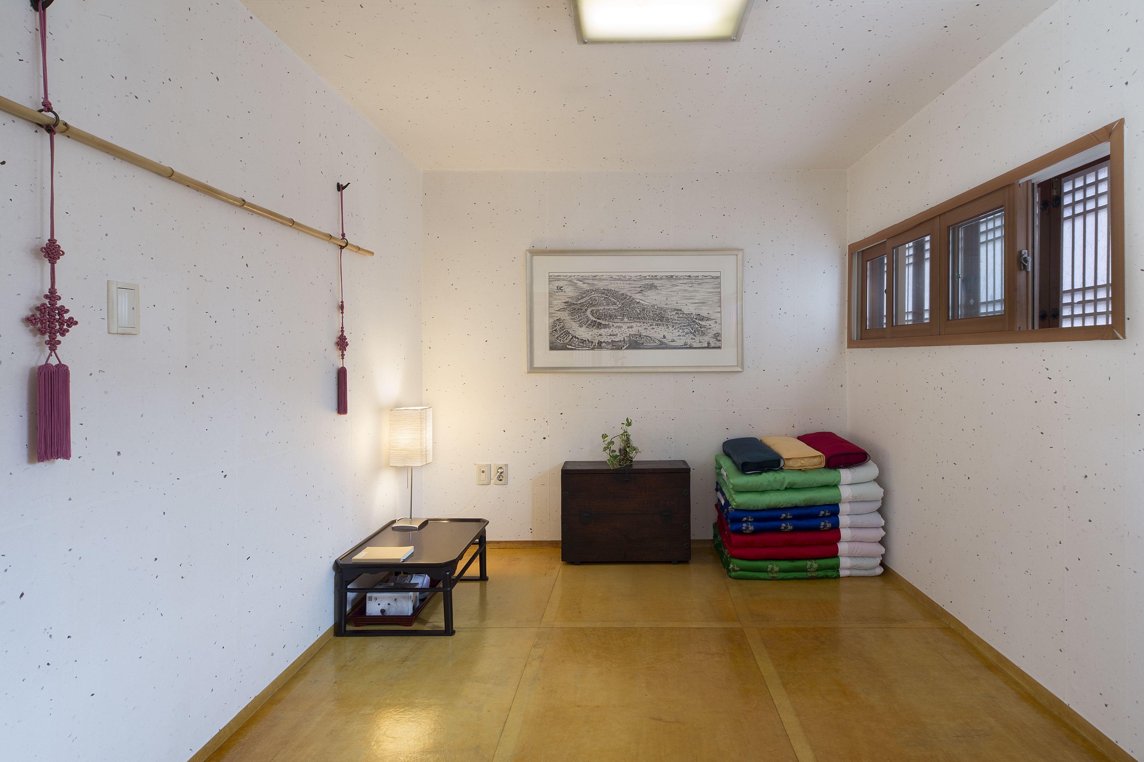 Korean-Style Private Villa Garden View