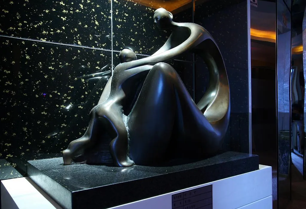 Imi Hotel-1