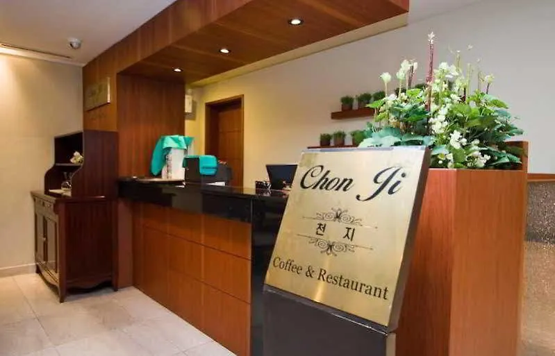 New Cheonji Hotel Seoul-1