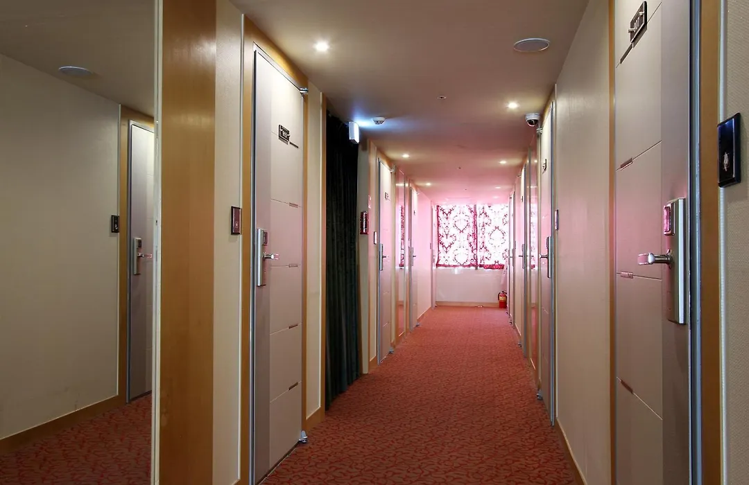 Hotel Myeongdong-1