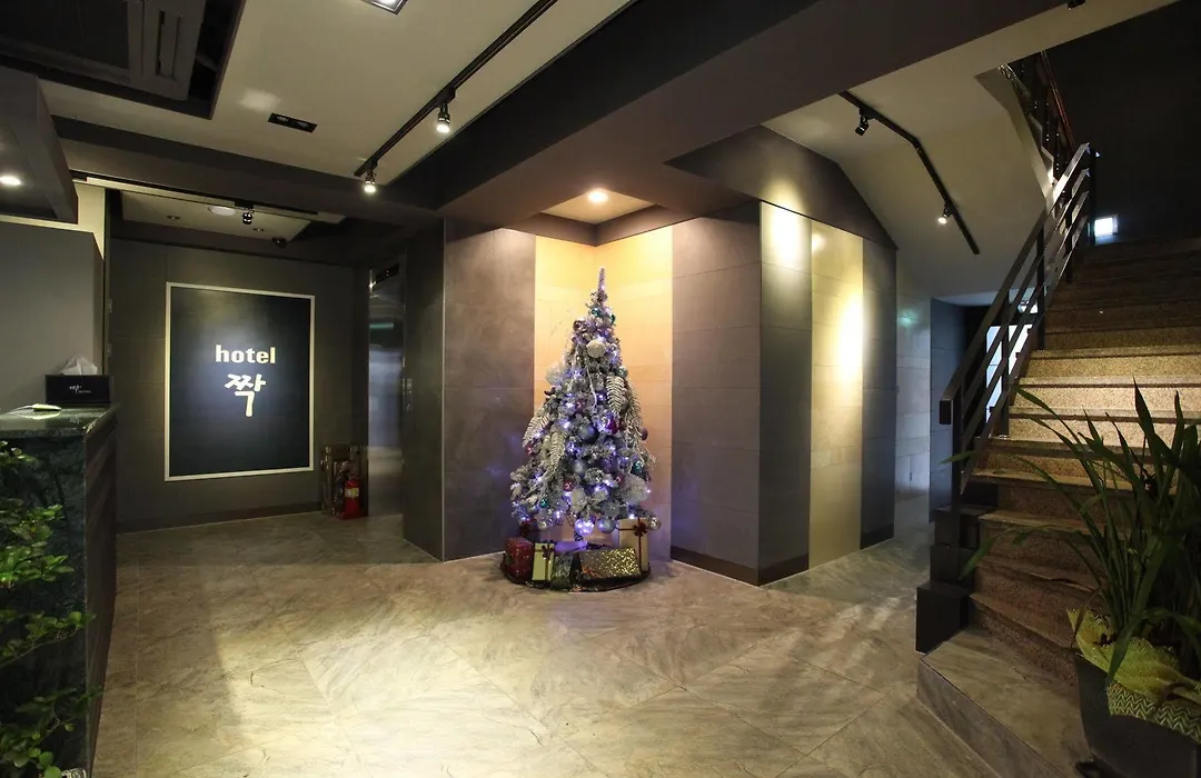 Hotel Zzac-1