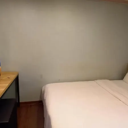 Tom Plus Motel-3