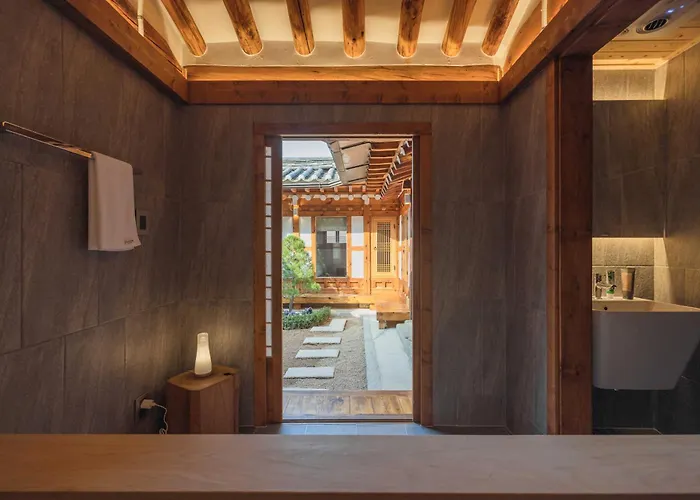 Luxury Hanok Pine Residence Seul privato