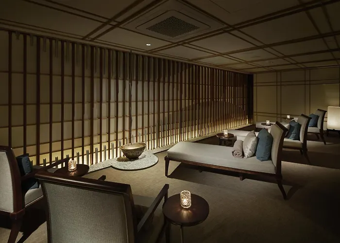 Hotel vicino a Agenzia di Viaggi HaB Korea